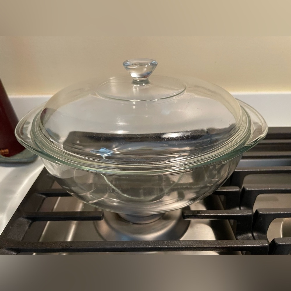 Pyrex Vintage Baking Dish with Lid
